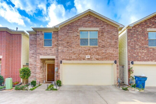 Photo - 3707 Main Poplar Dr