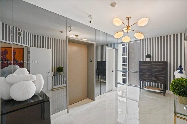 Photo - 16385 Biscayne Blvd Unit 3015
