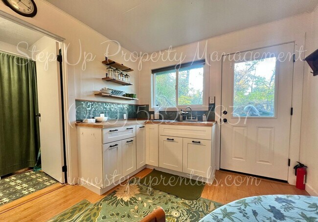 Photo - 22495 Parrotts Ferry Rd Unit B- APT