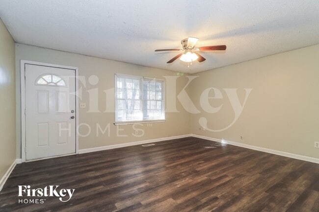 592 Valerie Cir