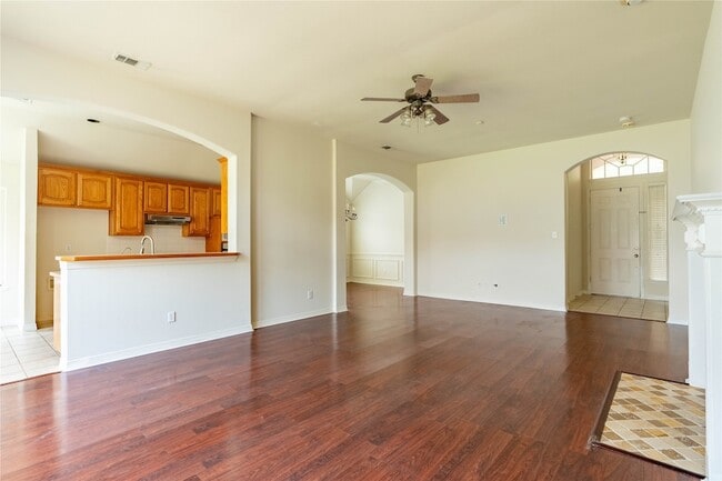 Photo - 11990 Cobblestone Dr