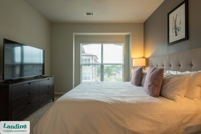 Photo - 715 W Slaughter Ln Unit 02-1235