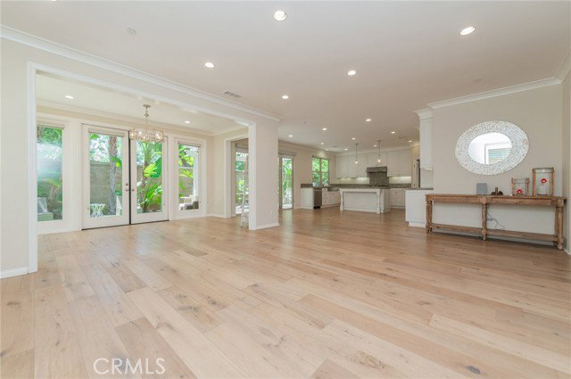 Photo - 105 Doverwood