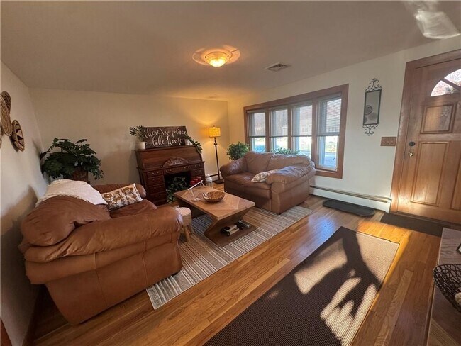 73 Armory Dr