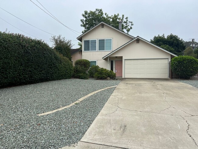 Building Photo - 375 Los Osos Valley Rd