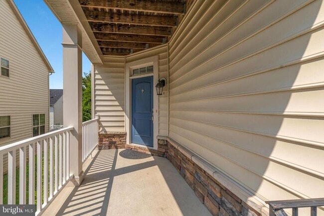 Photo - 42706 Chisholm Dr