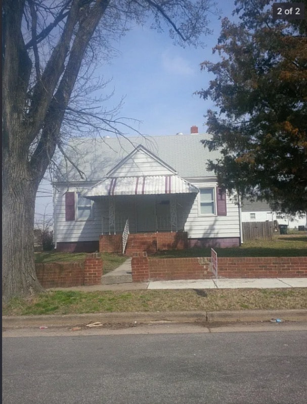 Photo - 1000 E 16th St