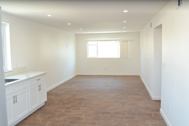 Building Photo - ??Newly Built 3 Bed / 3 Bath ADU – Great L... Unit ADU #1 Rental
