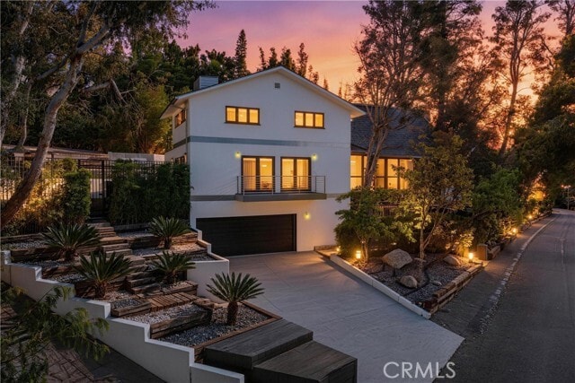 Building Photo - 9653 Oak Pass Rd