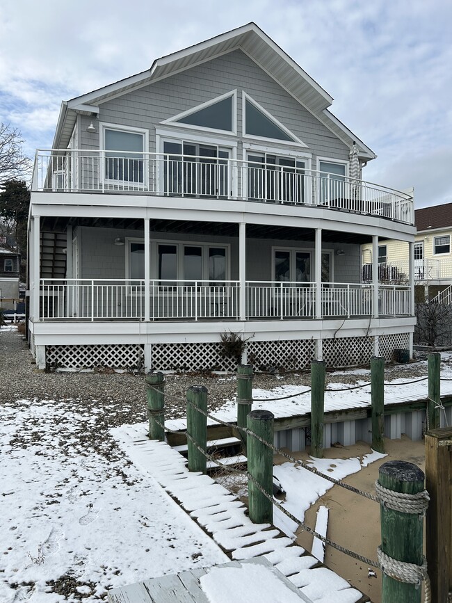 Photo - 46 S Bay Ave