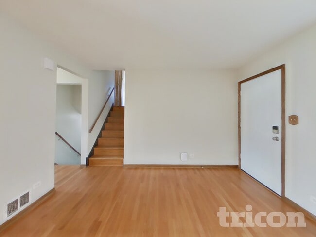 Photo - 16646 Paxton Ave