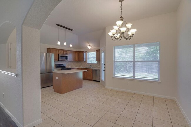 Photo - 311 Gainer Dr