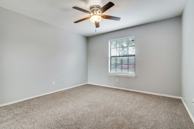 Photo - 4416 Chaha Rd Unit 202