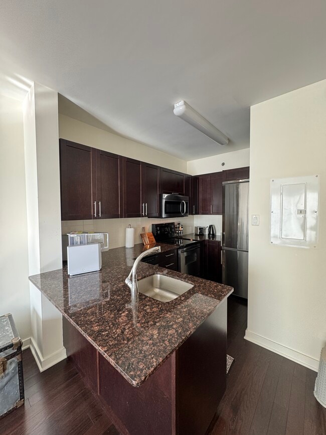 Building Photo - Modern 1 Bedroom Condo in LeBreton Flats (300 Lett Street, Building C) Unit 220