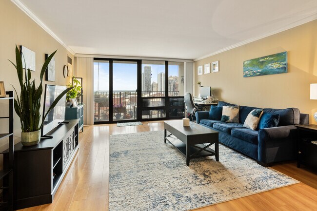 Photo - 1636 N Wells St Condo Unit 1111