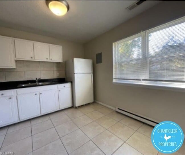 Photo - 1504 Autumn Dr Unit B