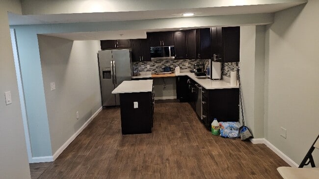 Building Photo - 2505 McKenzie Rd