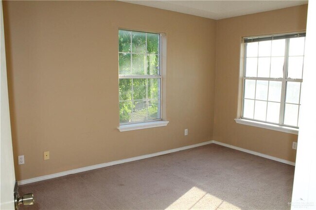 Photo - 12 Ashley Dr