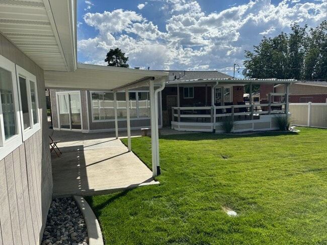 Side Backyard-1