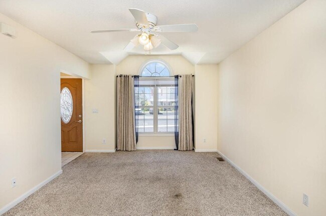 Photo - 34 Johns Dr