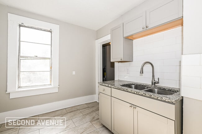 Photo - 1548 W 23rd St