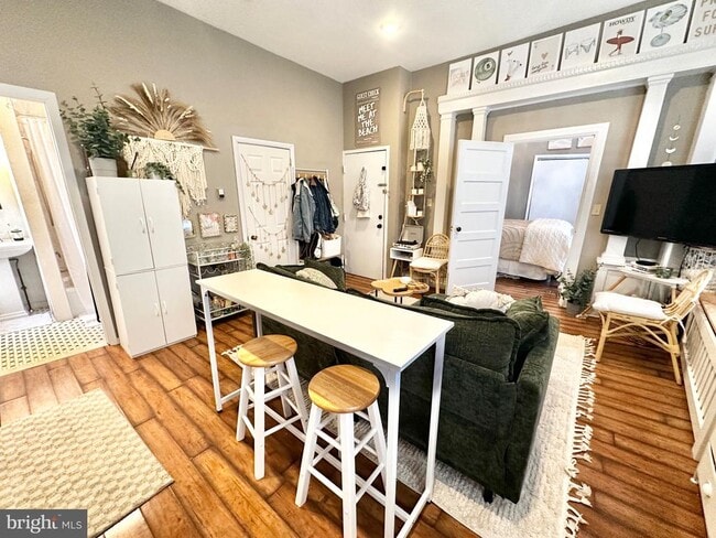 Photo - 59 N Main St