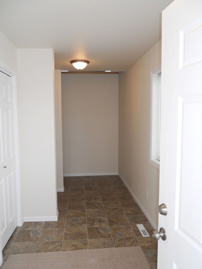 Photo - 3 Bed 3 Bath Twin Home