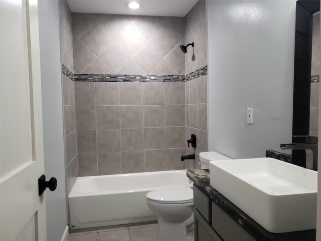 Photo - 1503 Ryon St