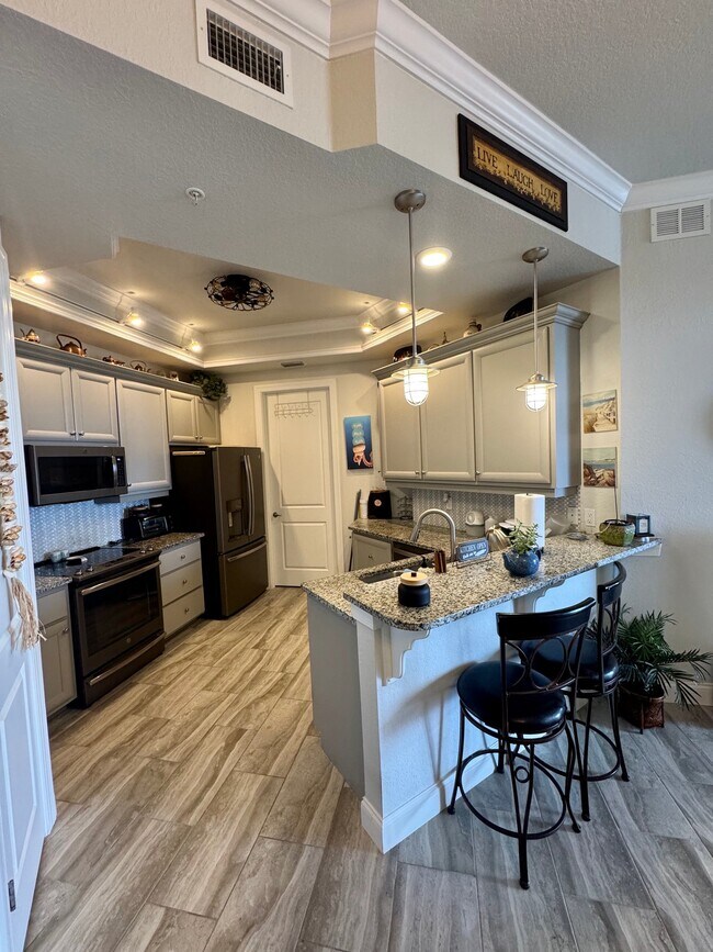 6 Riverwalk Drive Unit 602