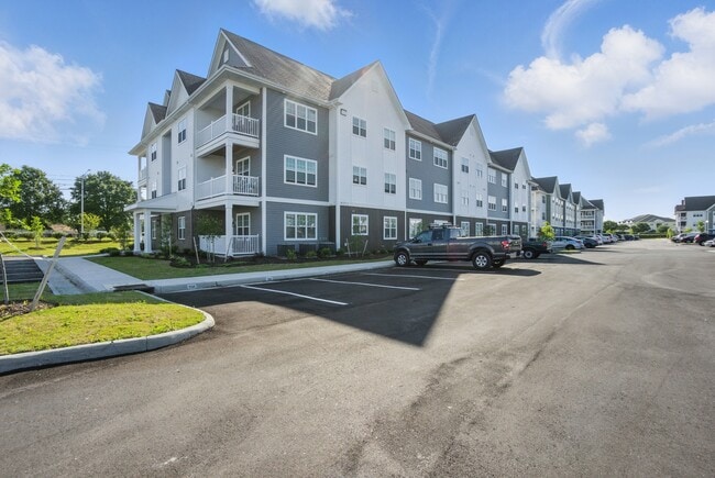 Photo - 1728 Vankar Dr