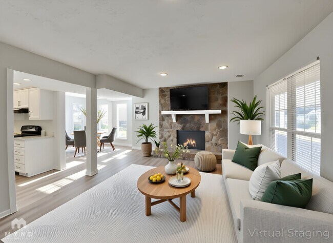 Photo - 3050 Brook Hollow Dr