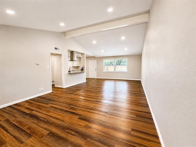 901 Melrose Dr
