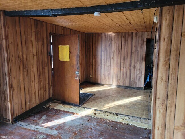 Photo - 3 br, 1 bath House - 1304 North Country Cl...