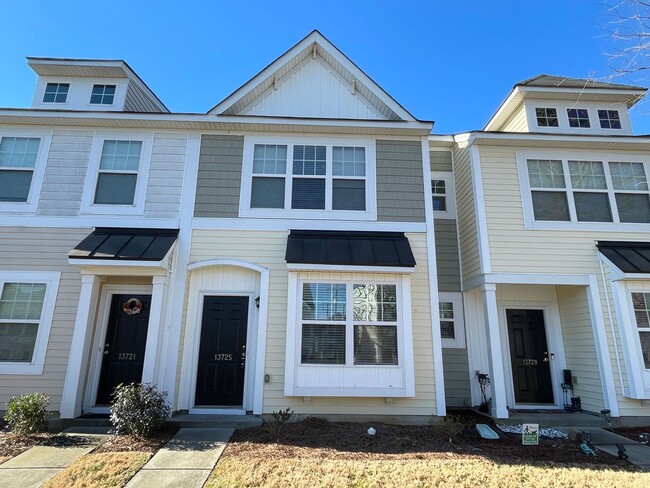 Building Photo - 13725 Calloway Glen Dr