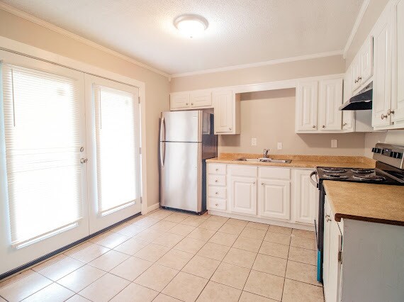 Photo - 4905 Robbins Dr