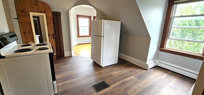 Photo - 234 Pearl St Unit APT 9