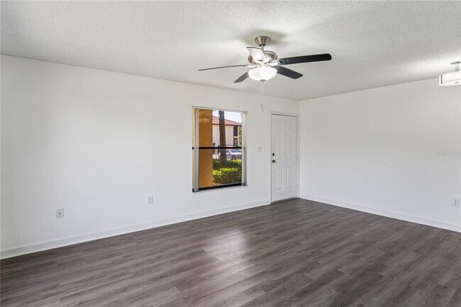 Photo - 305 Hammock Pine Blvd Unidad 305
