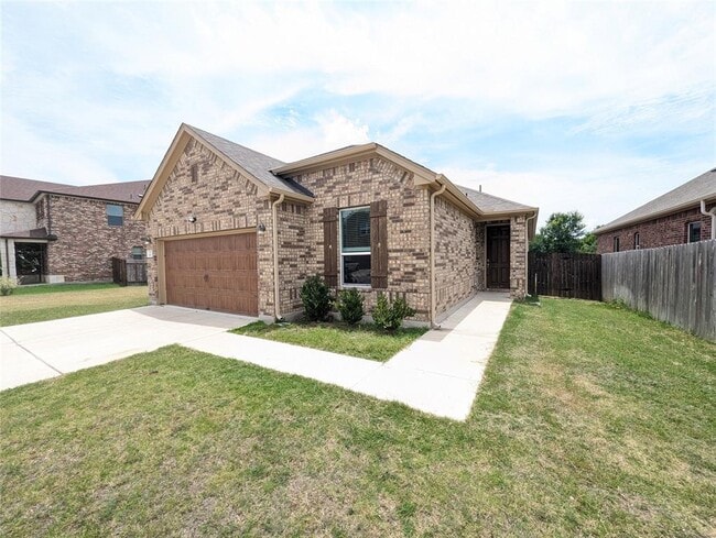 Photo - 2471 Sunrise Rd