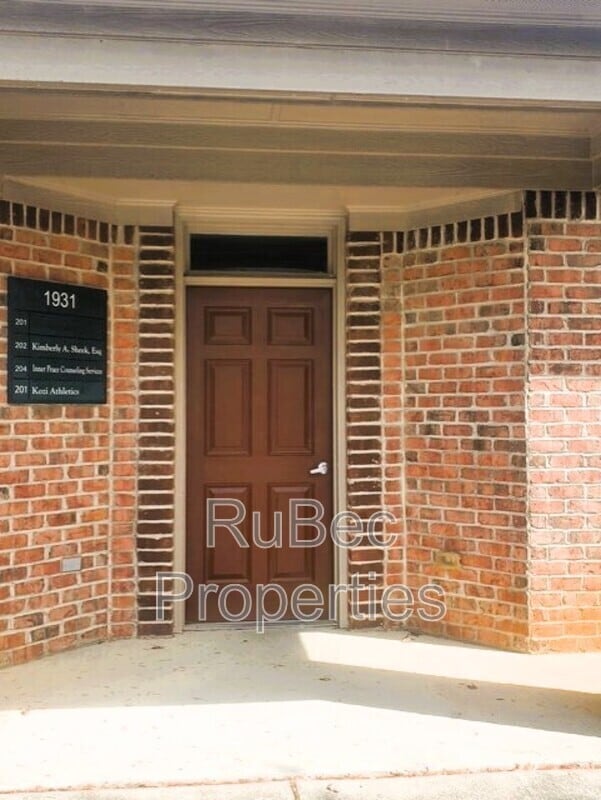 Photo - 1931 J N Pease Pl