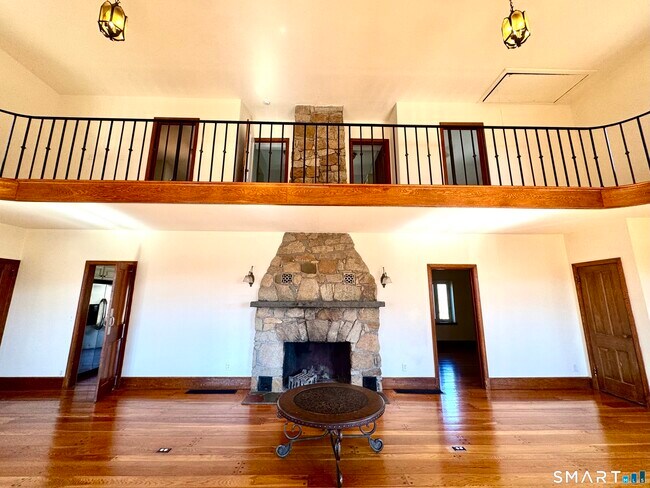 Photo - 2 Meadow Pl Unit A1