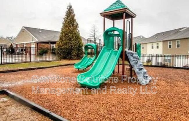 Photo - 2015 Lavender Ct