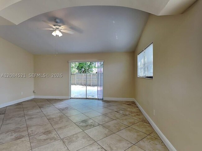 Photo - 11674 Oleander Dr