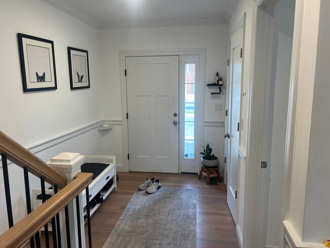 Building Photo - 111-113 Lincoln Ave