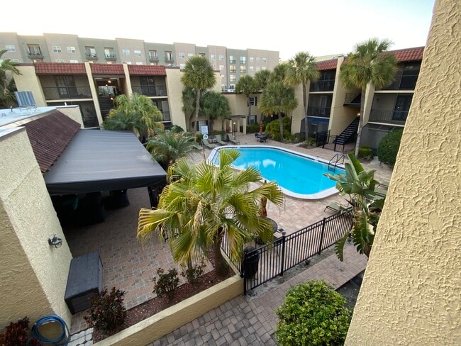 3RD floor Pool View - 107 S Obrien St Unit 320