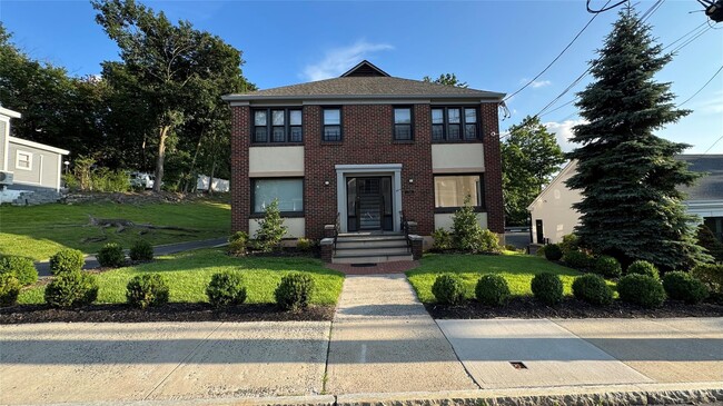 Photo - 504 Ashford Ave Apartment