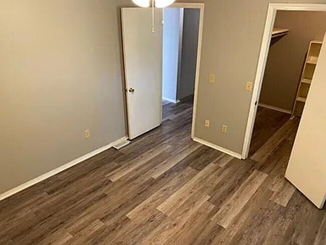 Photo - 2 Bedroom, 1.5 Bathroom, Two-Story Townhouse with fenced-in backyard in Farmington