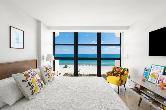 Photo - 5757 Collins Ave