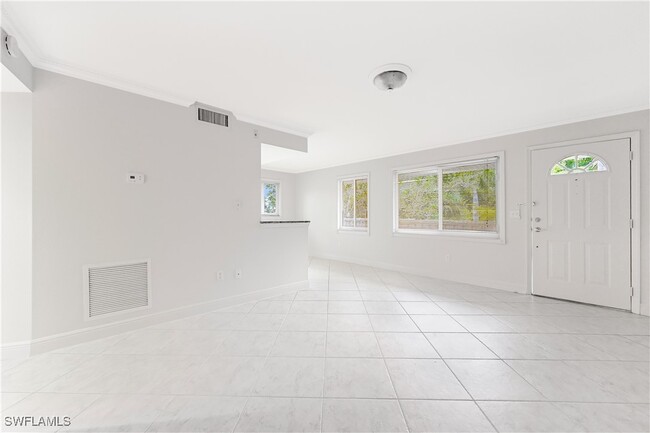 Building Photo - 950 7th Ave S Unit 26 Rental