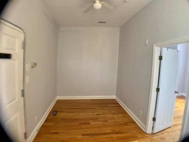 Photo - 1431 John St Unit 3F