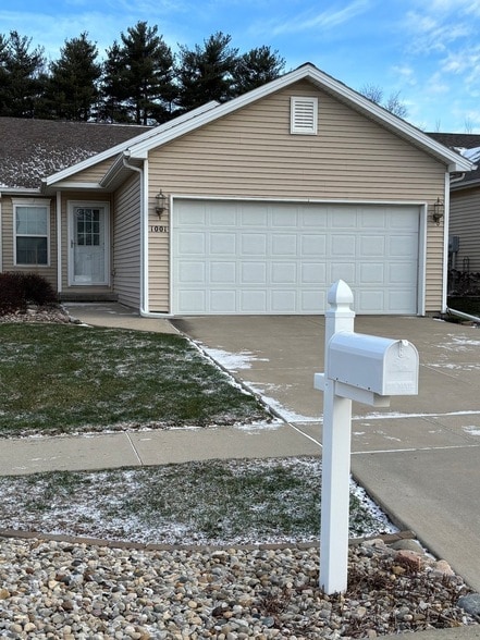 Photo - 1001 Wartburg Dr